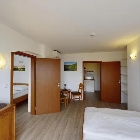 Apartment Apartman Zelena Terasa Na Lipne - Frymburk